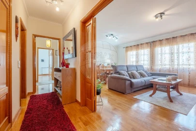 Apartamento T2 para Venda em Mafamude e Vilar do Paraíso