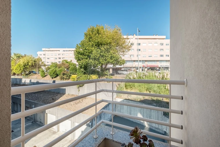 Apartamento T2 para Venda em Mafamude e Vilar do Paraíso Foto 23