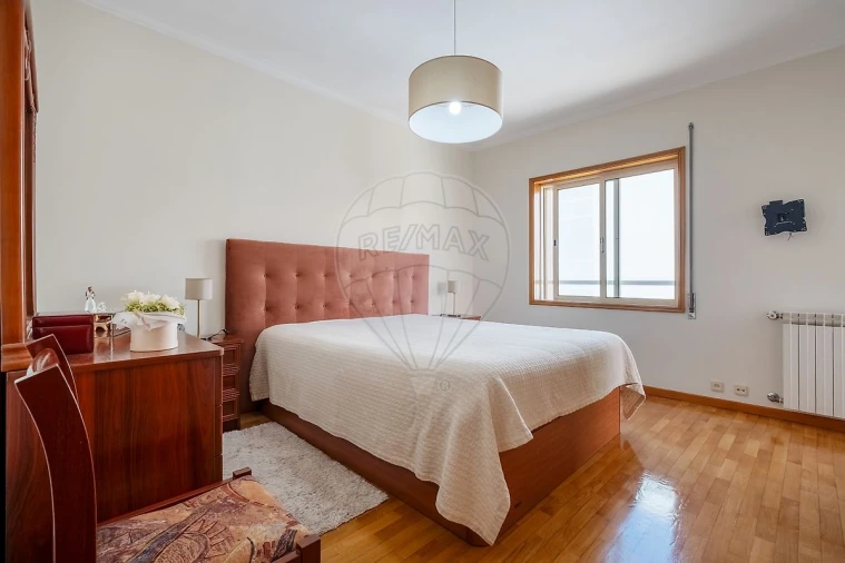 Apartamento T2 para Venda em Mafamude e Vilar do Paraíso Foto 20