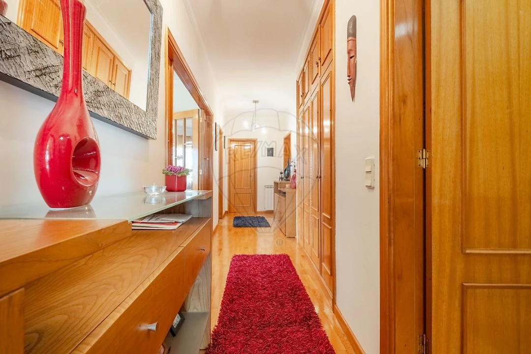 Apartamento T2 para Venda em Mafamude e Vilar do Paraíso Foto 16