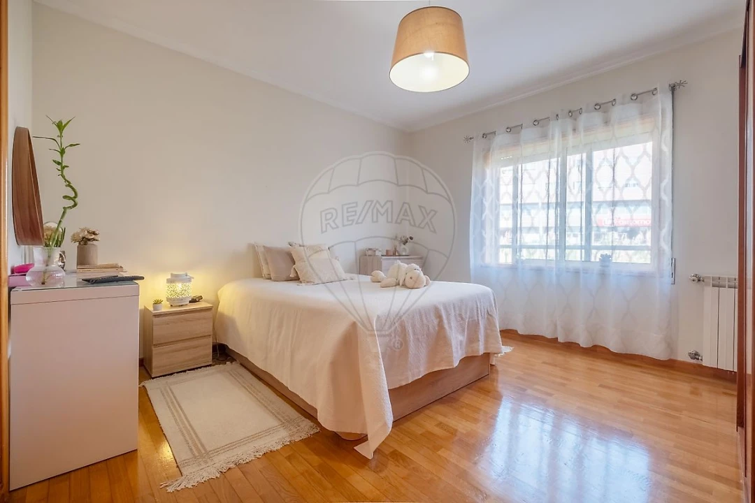 Apartamento T2 para Venda em Mafamude e Vilar do Paraíso Foto 18