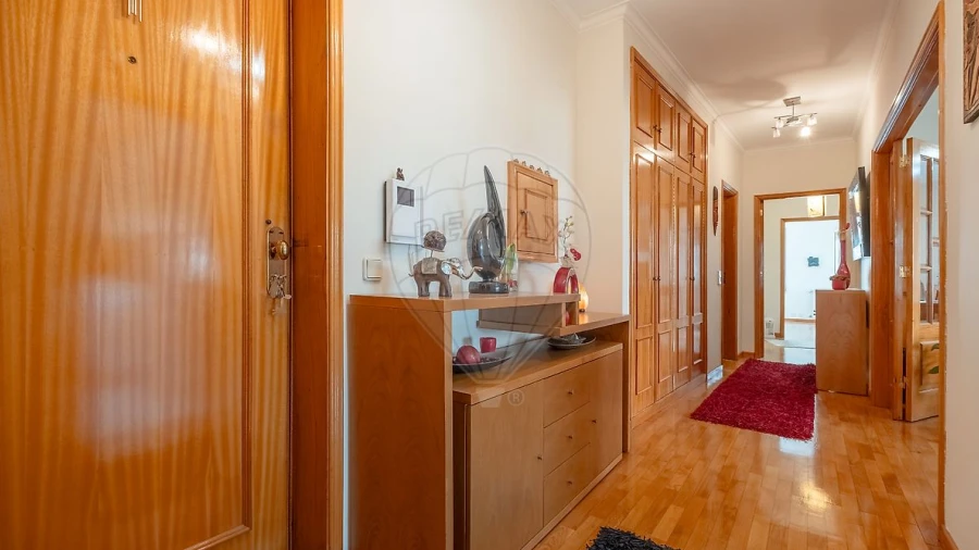 Apartamento T2 para Venda em Mafamude e Vilar do Paraíso