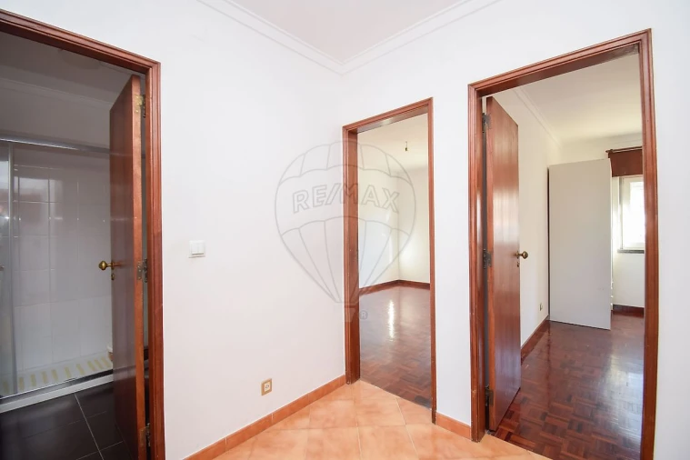 Apartamento T2 para Venda em Cascais e Estoril Foto 19