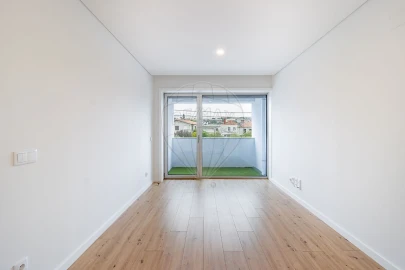 Apartamento T1 para Venda em Esmoriz
