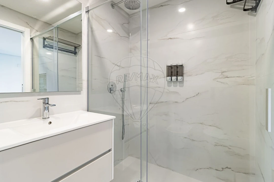 Apartamento T1 para Venda em Esmoriz Foto 14
