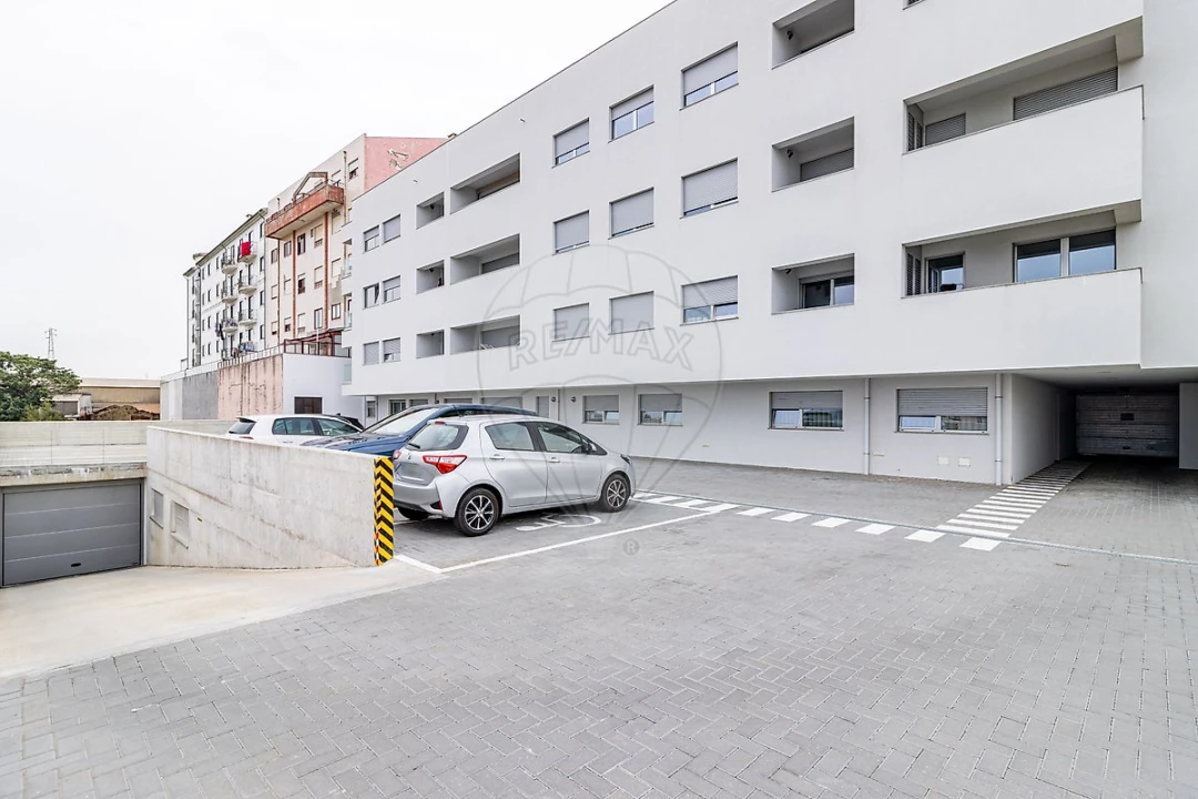 Apartamento T1 para Venda em Esmoriz Foto 20
