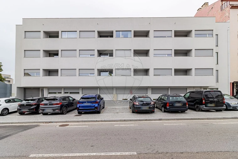 Apartamento T1 para Venda em Esmoriz Foto 22