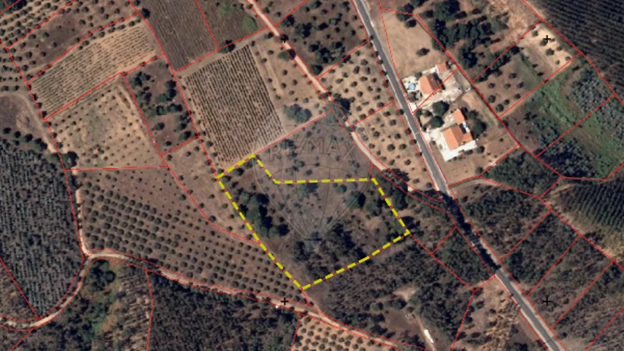 Terreno para Venda em Arrouquelas