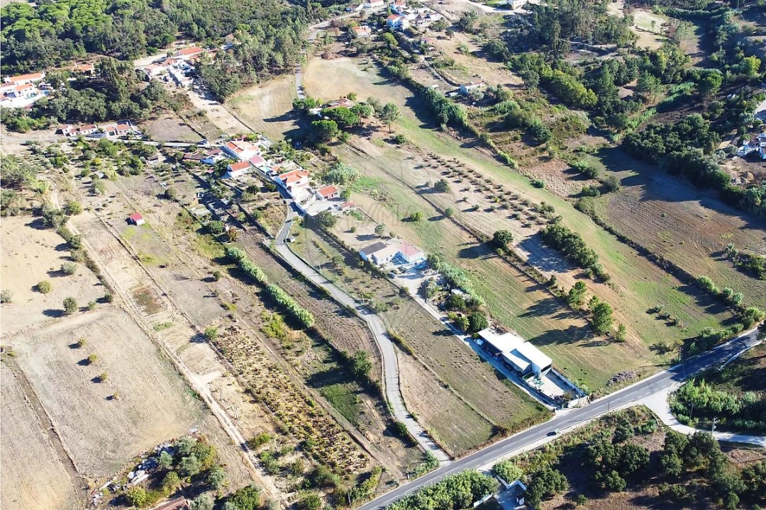Terreno para Venda em Azambuja Foto 9