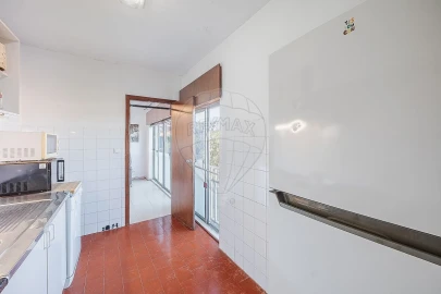 Apartamento T2 para Venda em Rio de Mouro