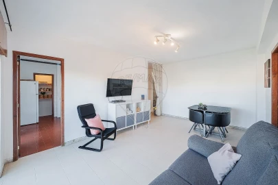 Apartamento T2 para Venda em Rio de Mouro