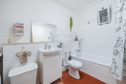 Apartamento T2 para Venda em Rio de Mouro