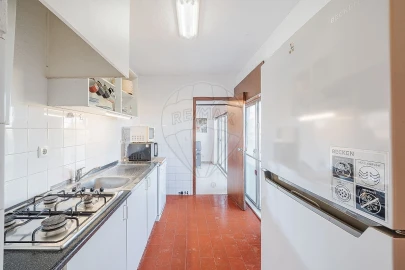Apartamento T2 para Venda em Rio de Mouro