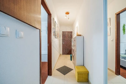 Apartamento T2 para Venda em Rio de Mouro