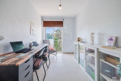 Apartamento T2 para Venda em Rio de Mouro