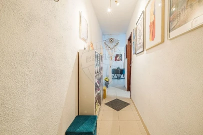 Apartamento T2 para Venda em Rio de Mouro