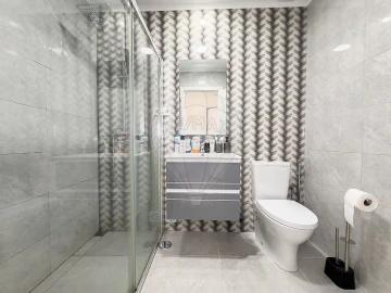 Apartamento T2 para Venda em Baixa da Banheira e Vale da Amoreira