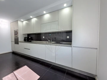 Apartamento T2 para Venda em Baixa da Banheira e Vale da Amoreira