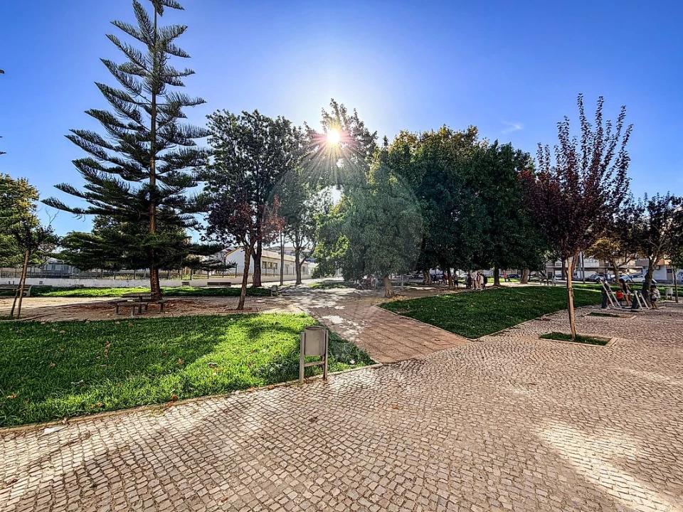 Apartamento T2 para Venda em Baixa da Banheira e Vale da Amoreira Foto 10