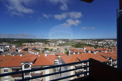 Apartamento T2 para Arrendamento em Tavarede
