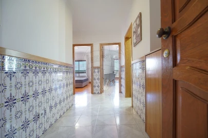 Apartamento T2 para Arrendamento em Tavarede
