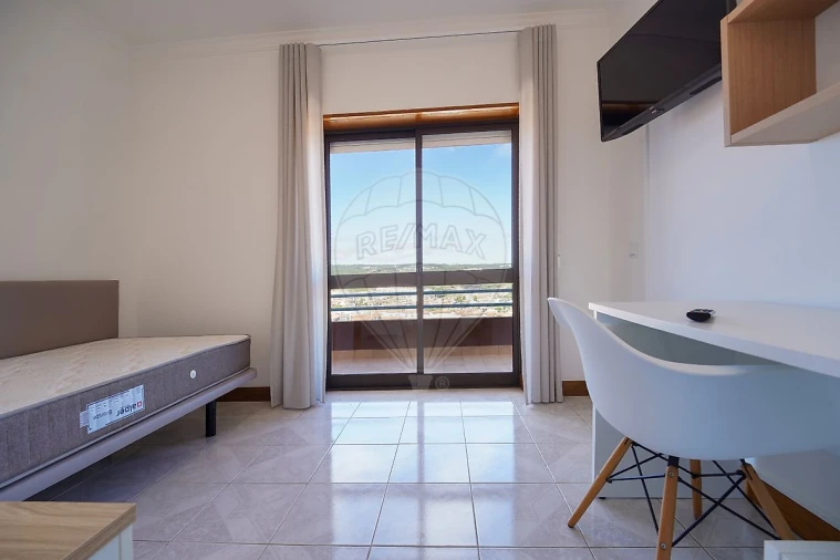 Apartamento T2 para Arrendamento em Tavarede Foto 14