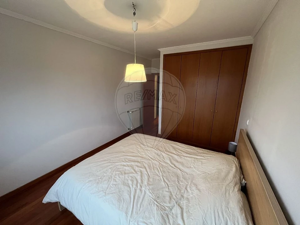Apartamento T1 para Arrendamento em Aguas Santas Foto 9