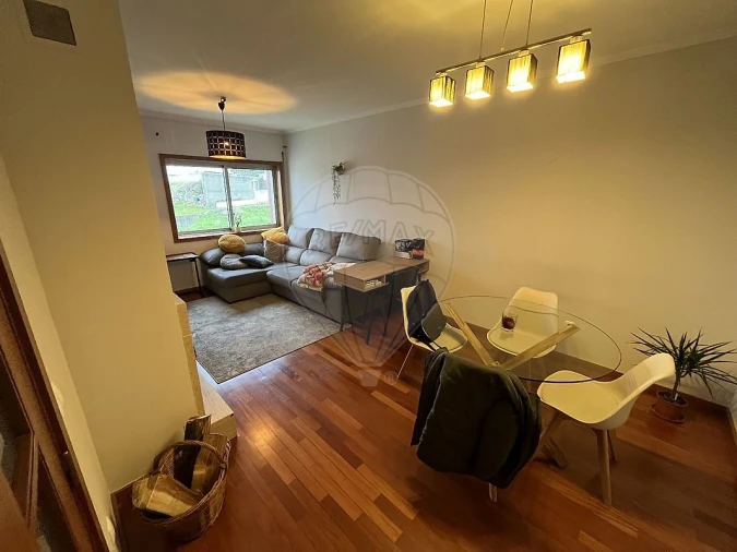 Apartamento T1 para Arrendamento em Aguas Santas Foto 7