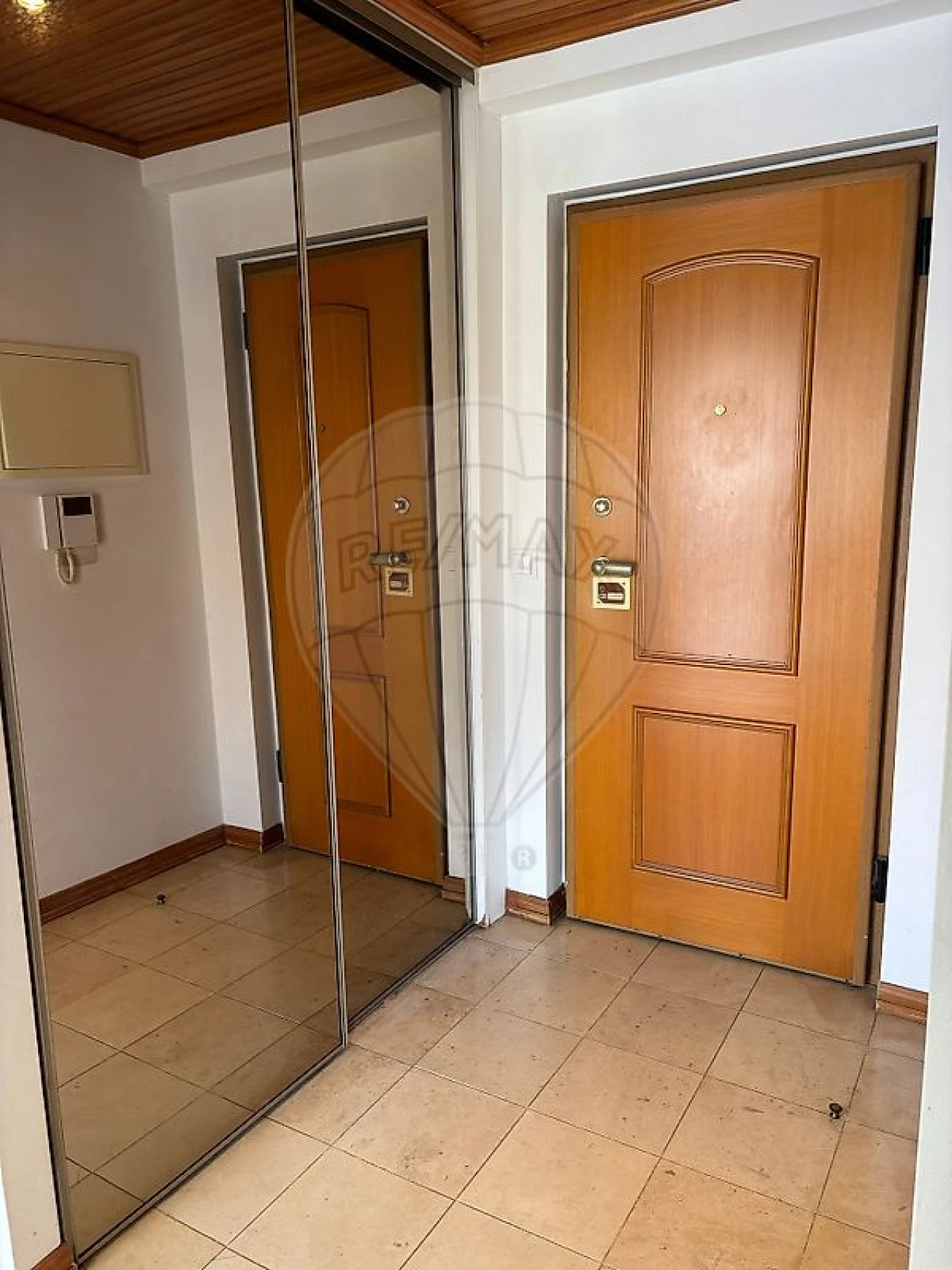 Apartamento T1 para Arrendamento em Costa da Caparica Foto 17
