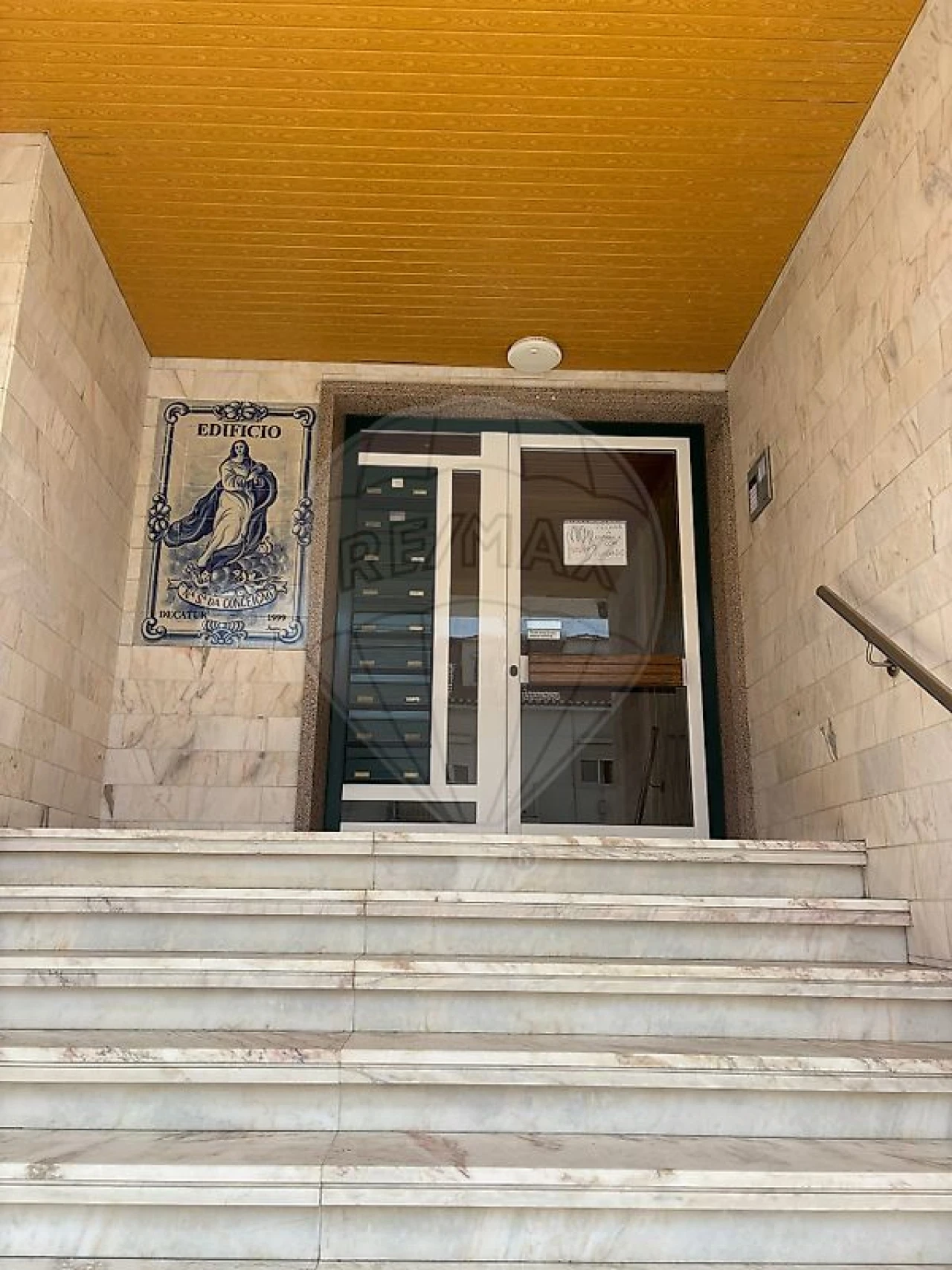 Apartamento T1 para Arrendamento em Costa da Caparica Foto 9