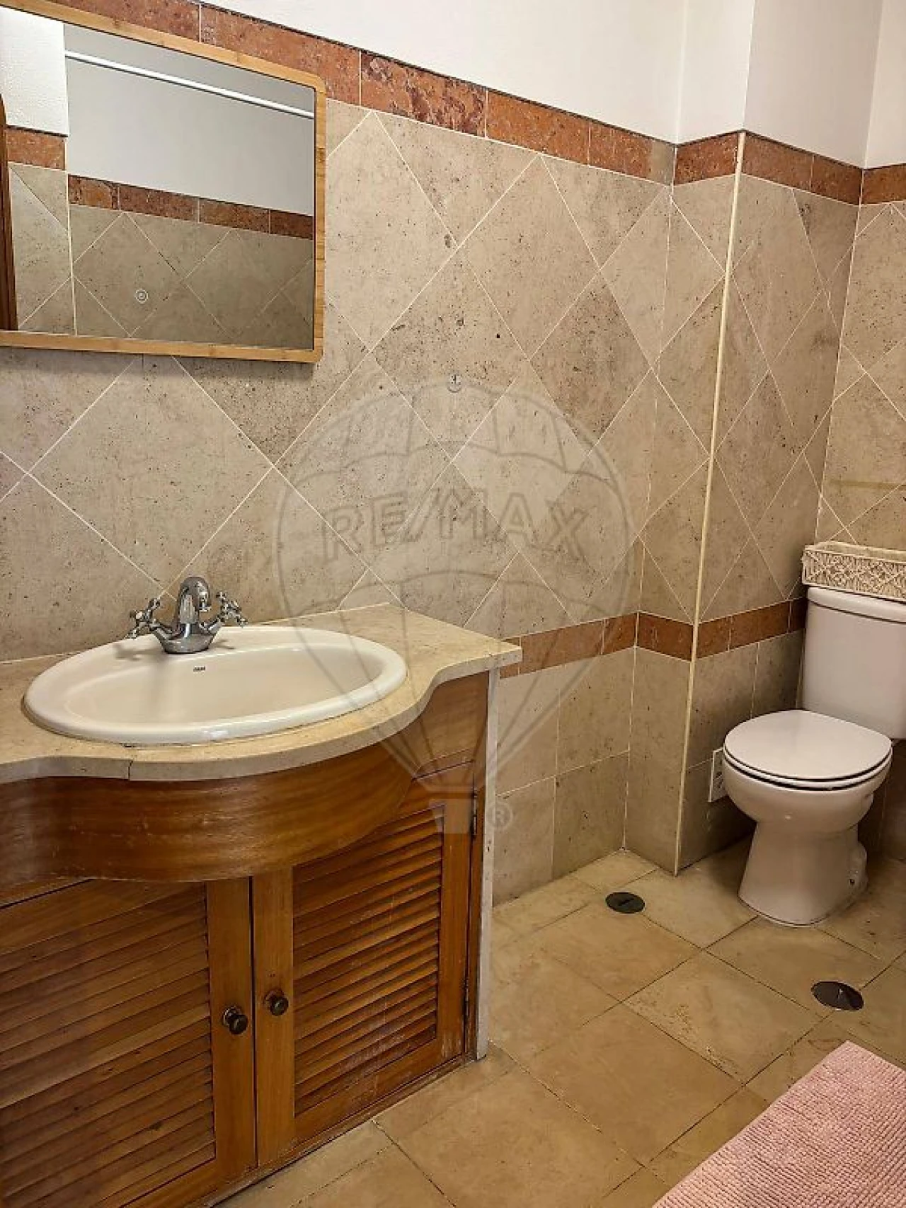 Apartamento T1 para Arrendamento em Costa da Caparica Foto 2