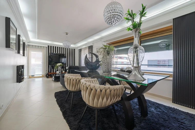 Apartamento T2 para Venda em Santo António dos Cavaleiros e Frielas Foto 16