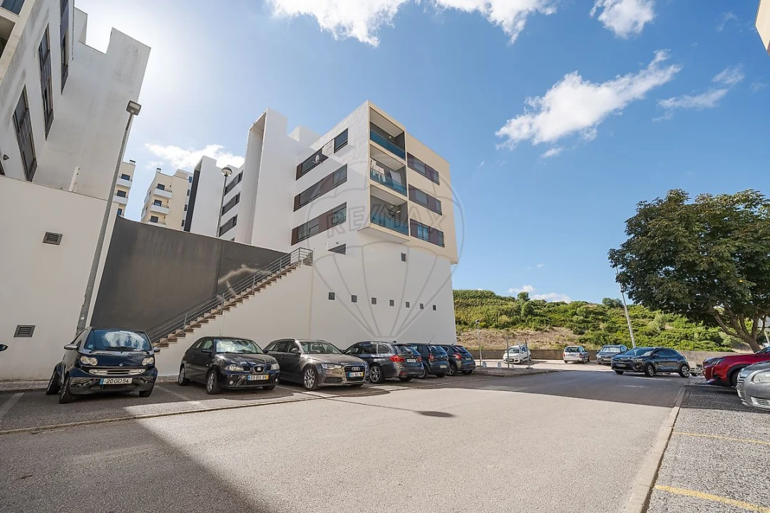 Apartamento T2 para Venda em Santo António dos Cavaleiros e Frielas Foto 22