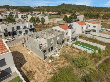 Moradia T3 para Venda em Sesimbra (Castelo)