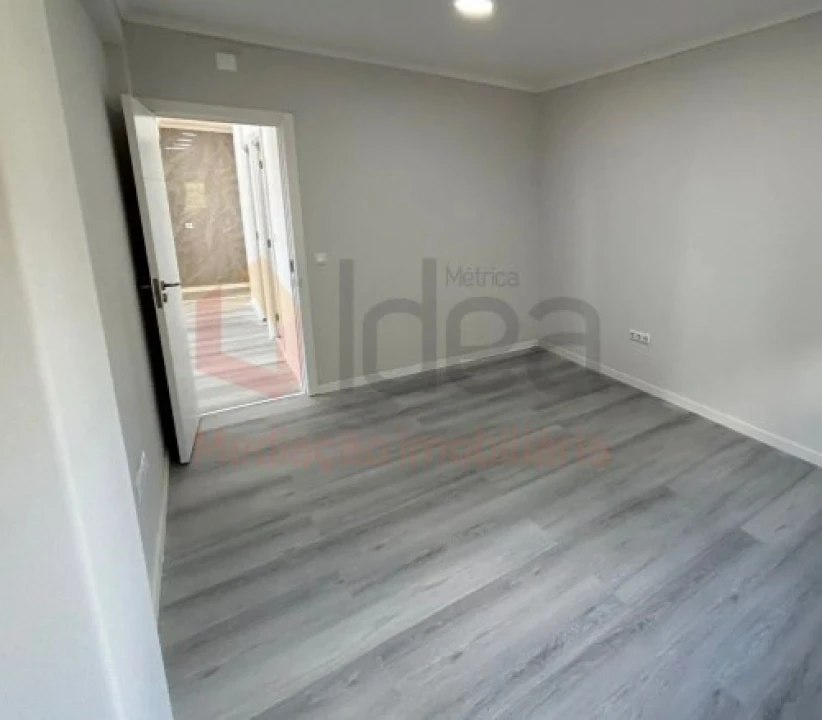 Apartamento T2 para Venda em Setubal (São Sebastião) Foto 9