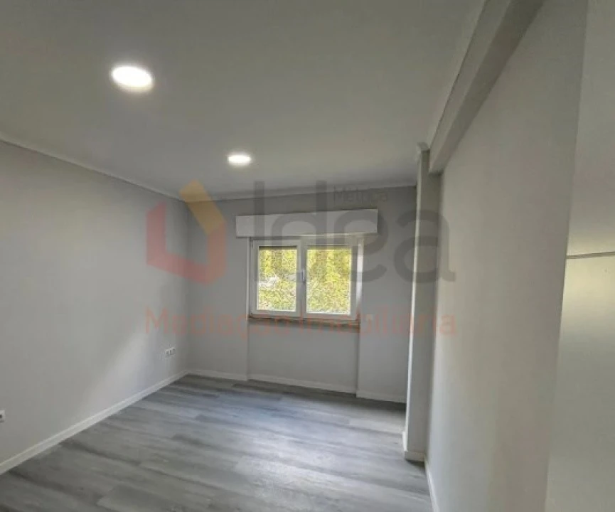 Apartamento T2 para Venda em Setubal (São Sebastião) Foto 8