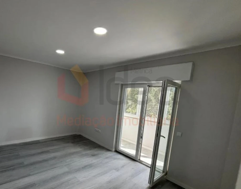 Apartamento T2 para Venda em Setubal (São Sebastião) Foto 10