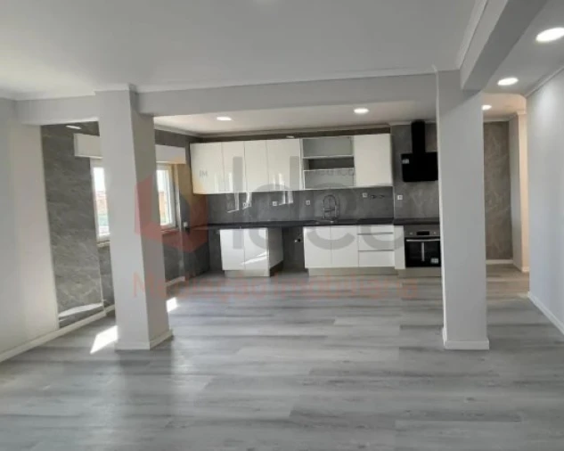 Apartamento T2 para Venda em Setubal (São Sebastião) Foto 4