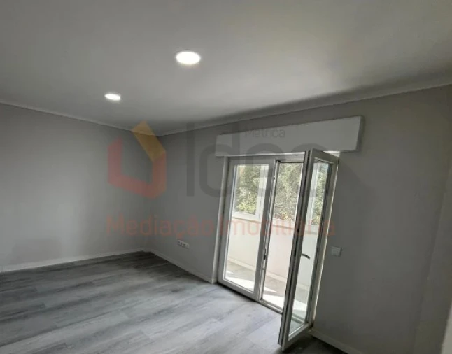 Apartamento T2 para Venda em Setubal (São Sebastião) Foto 10