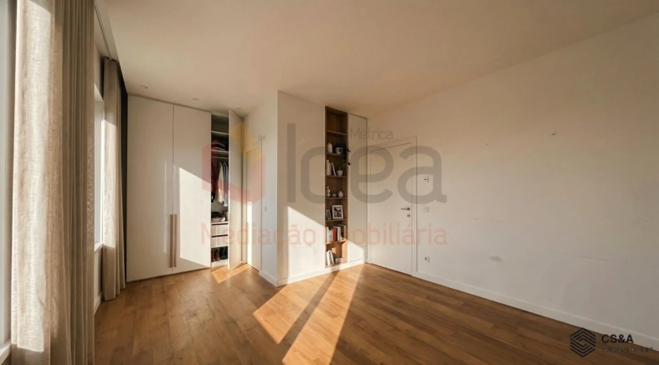 Apartamento T2 para Venda em Amora Foto 9