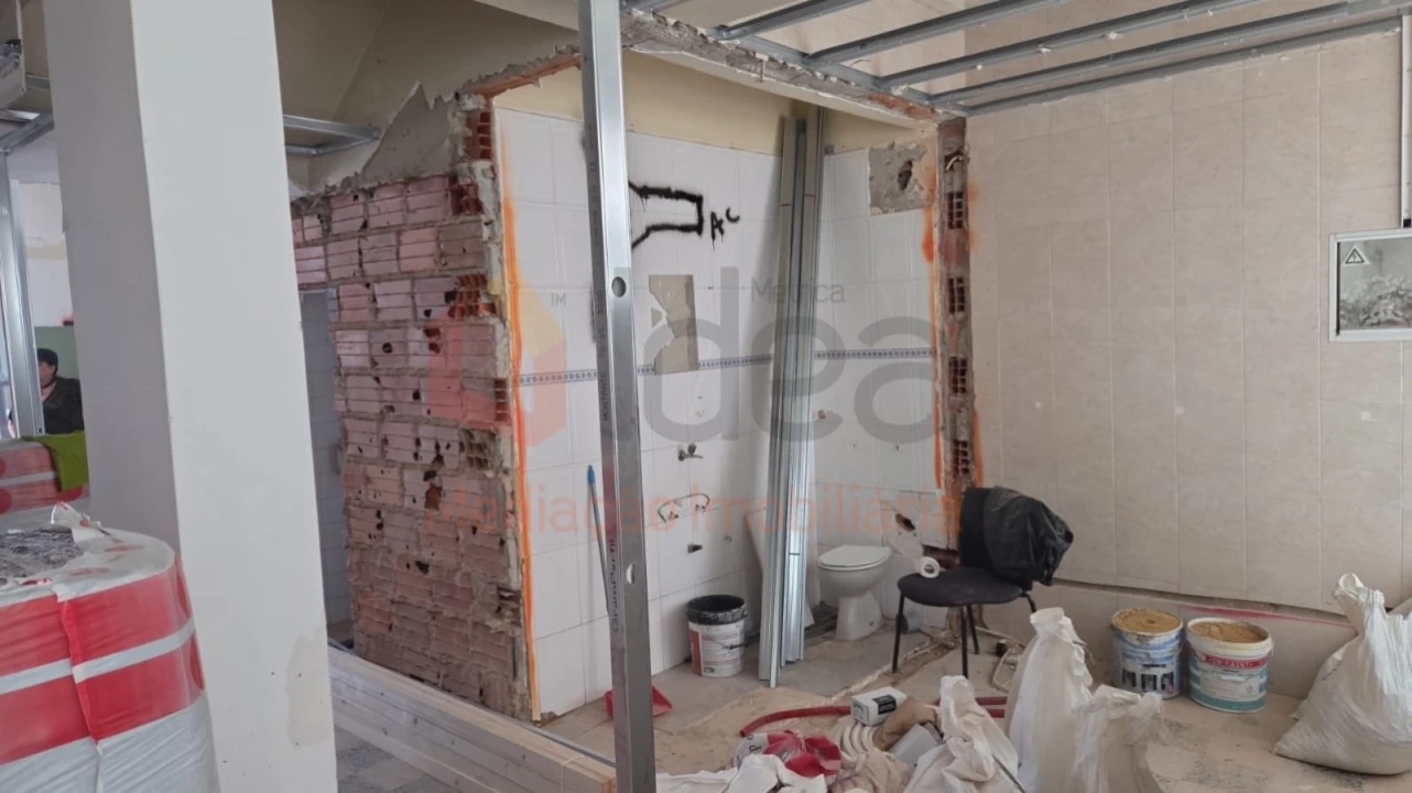 Apartamento T2 para Venda em Amora Foto 16