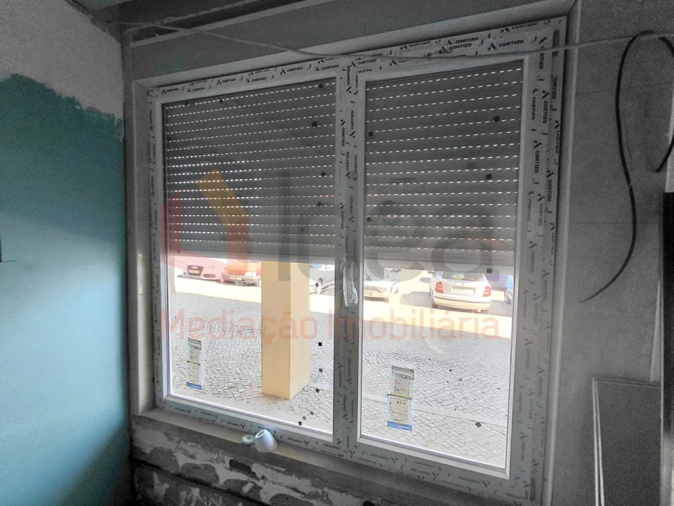 Apartamento T2 para Venda em Amora Foto 14