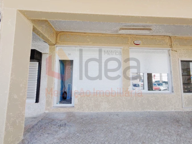 Apartamento T2 para Venda em Amora Foto 20