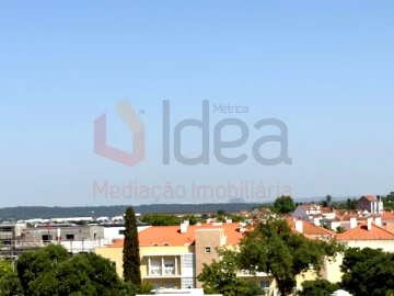 Apartamento T3 para Venda em Seixal, Arrentela e Aldeia de Paio Pires