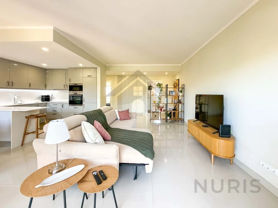 Apartamento T2 para Venda em Portimão Foto 9