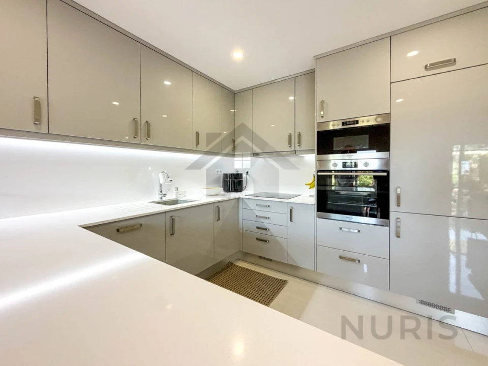 Apartamento T2 para Venda em Portimão Foto 15