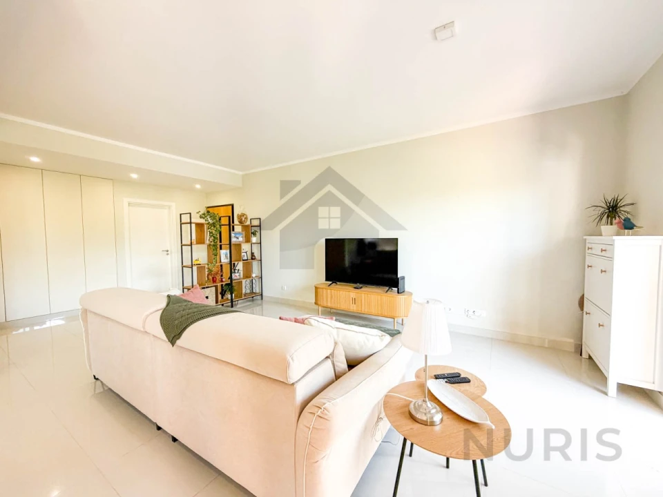 Apartamento T2 para Venda em Portimão Foto 19