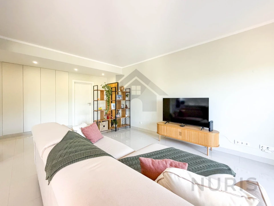 Apartamento T2 para Venda em Portimão Foto 20
