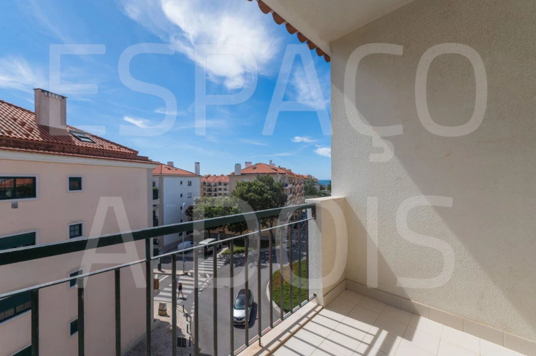 Apartamento T3 para Arrendamento em Carcavelos e Parede Foto 30