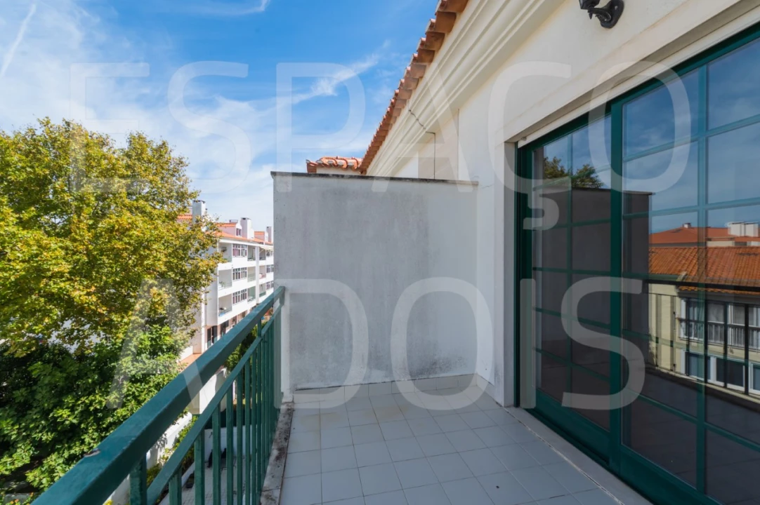 Apartamento T3 para Arrendamento em Carcavelos e Parede Foto 42